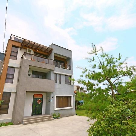 Sakura Love River Bed And Breakfast Dongshan  Esterno foto
