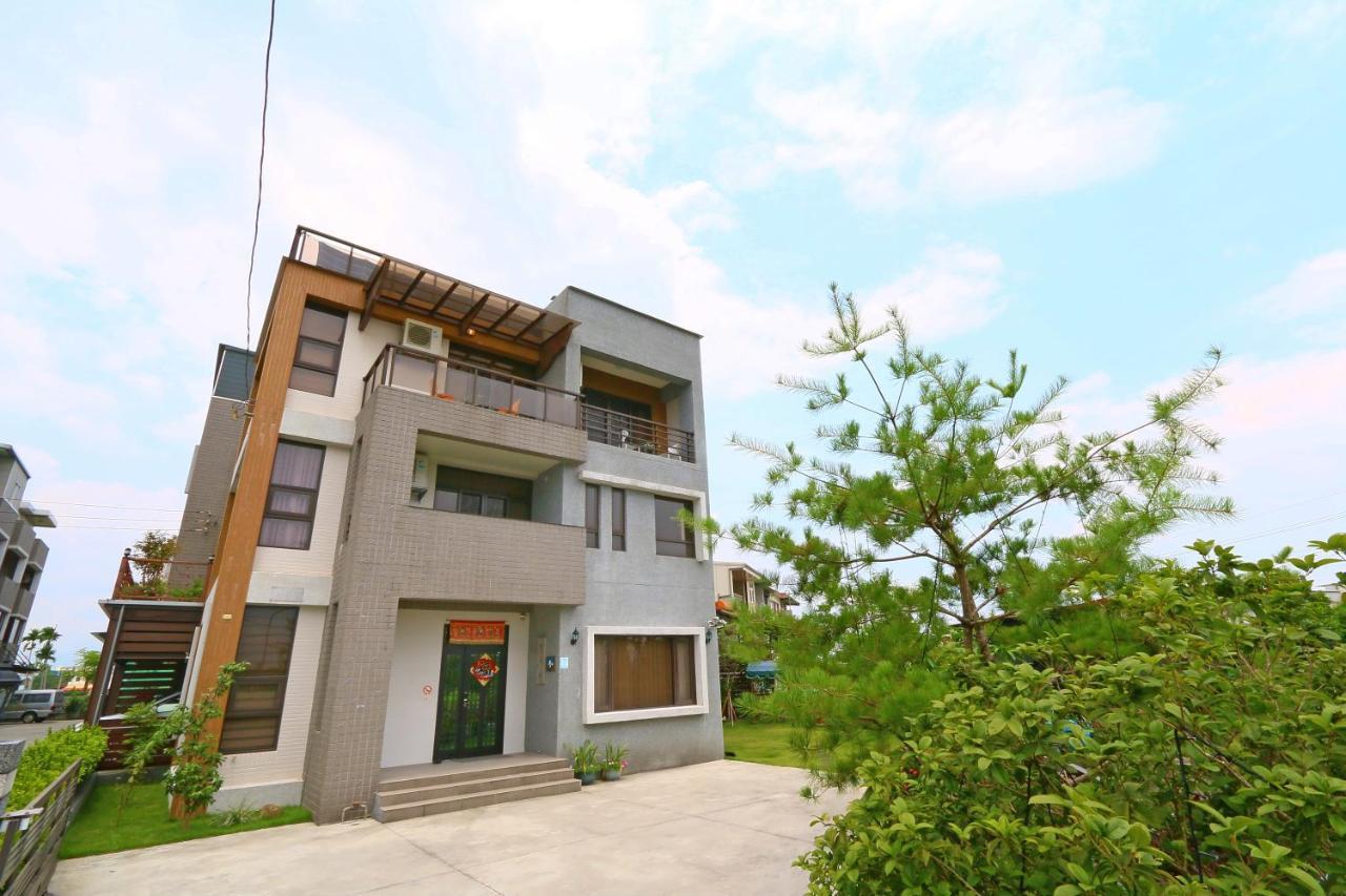 Sakura Love River Bed And Breakfast Dongshan  Esterno foto