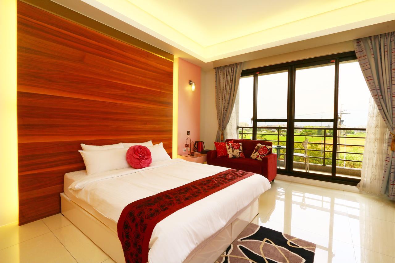 Sakura Love River Bed And Breakfast Dongshan  Esterno foto
