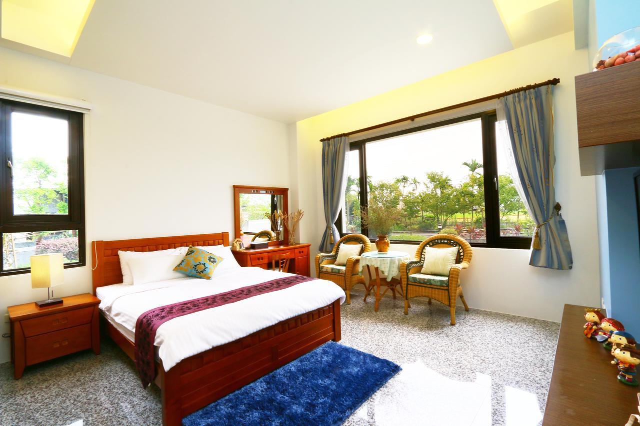 Sakura Love River Bed And Breakfast Dongshan  Esterno foto