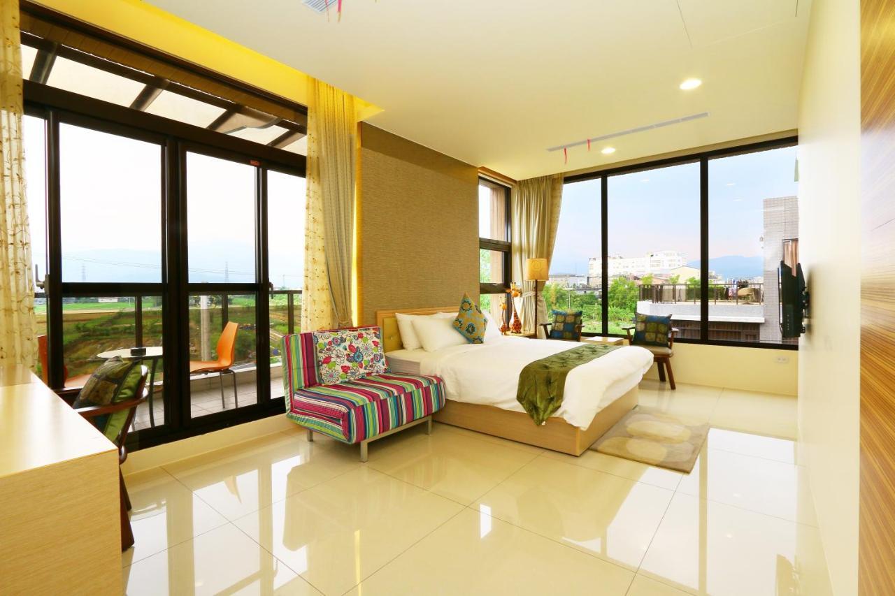 Sakura Love River Bed And Breakfast Dongshan  Esterno foto