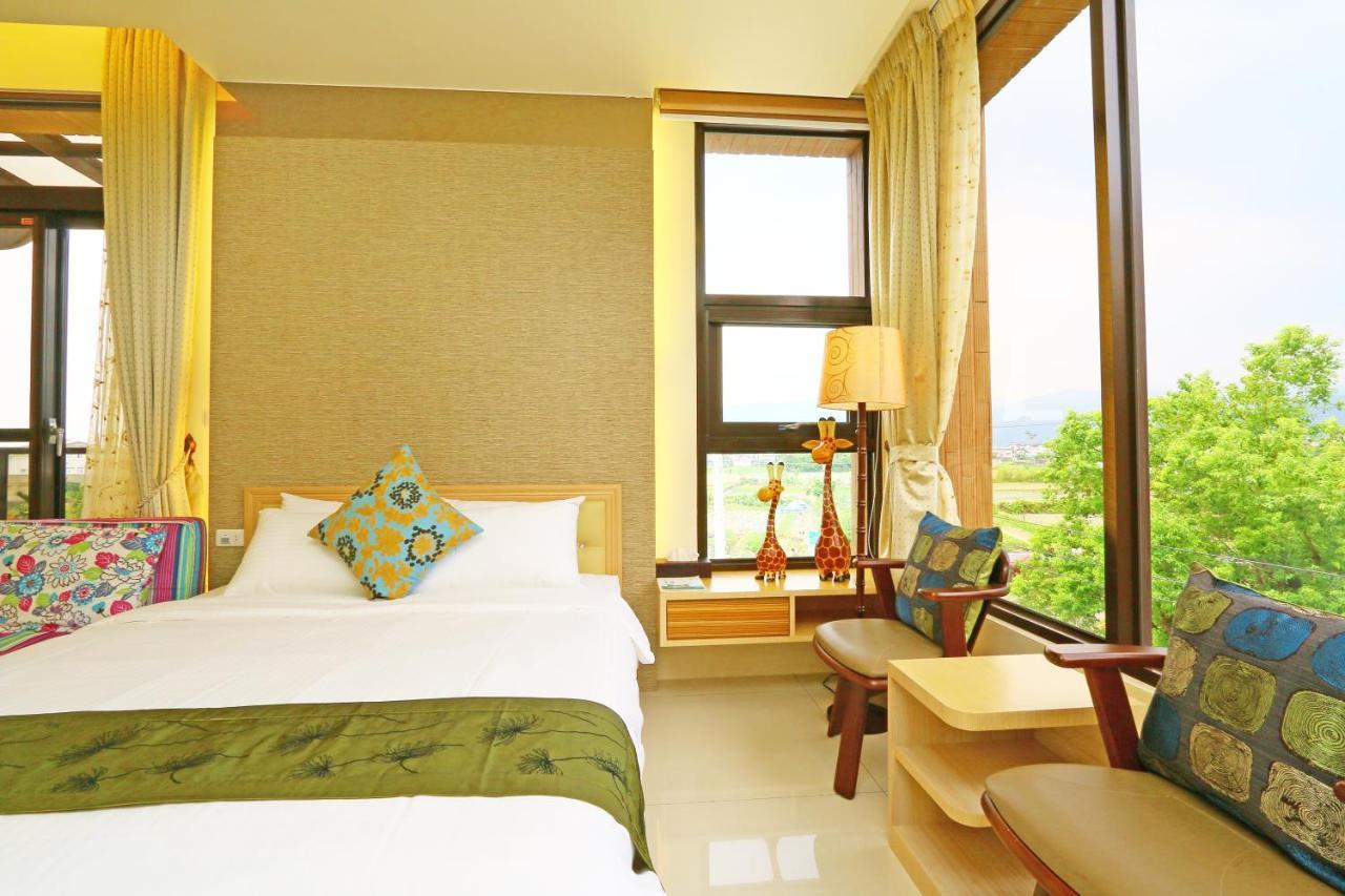 Sakura Love River Bed And Breakfast Dongshan  Esterno foto